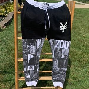 Zoo York Black and White Cityscape Kids Joggers